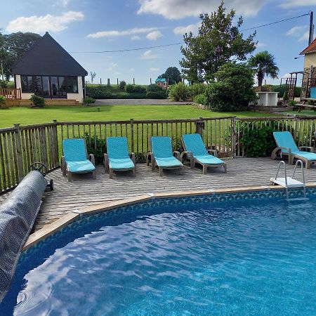 La Gasteboisiere With Swimming Pool And Games Room Le Mesnil-Adelee ภายนอก รูปภาพ