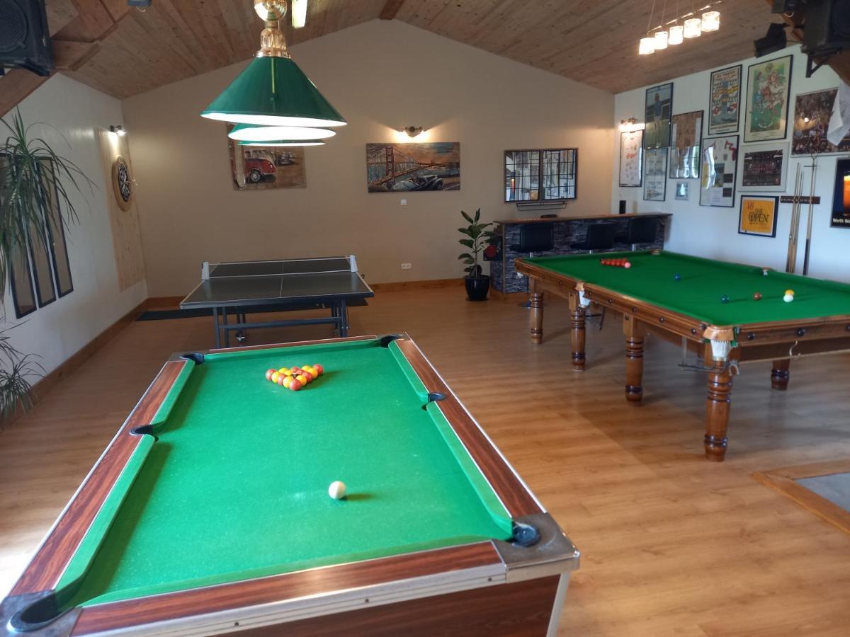 La Gasteboisiere With Swimming Pool And Games Room Le Mesnil-Adelee ภายนอก รูปภาพ