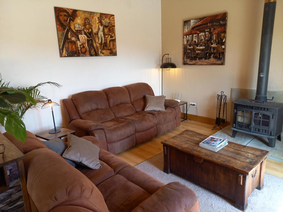 La Gasteboisiere With Swimming Pool And Games Room Le Mesnil-Adelee ภายนอก รูปภาพ